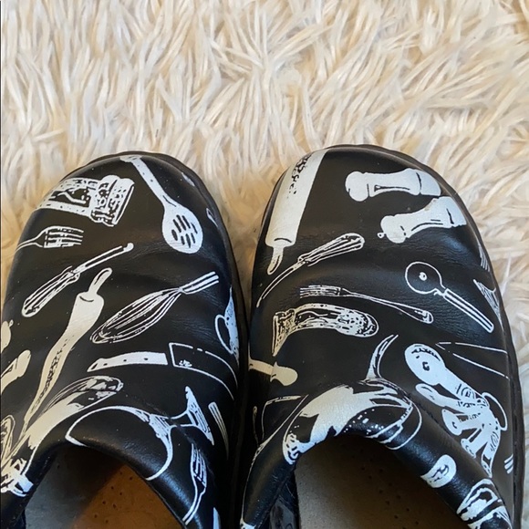 doc martens kitchen shoes